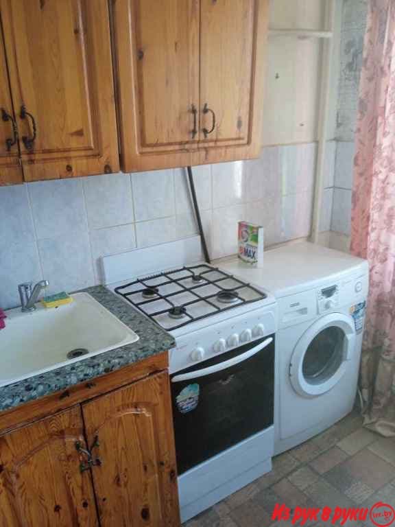 Сдается однокомнатная квартира на длительный срок по пр. Пушкинскому.