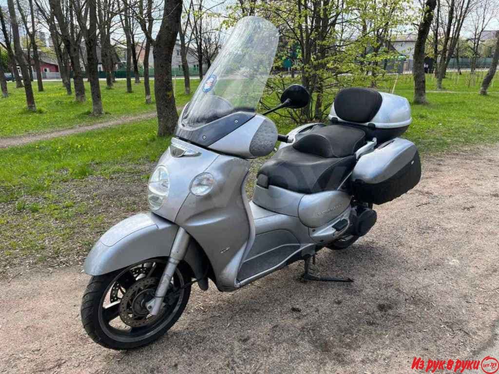 Производим мотостекла для всех марок и моделей мотоциклов из монолитно