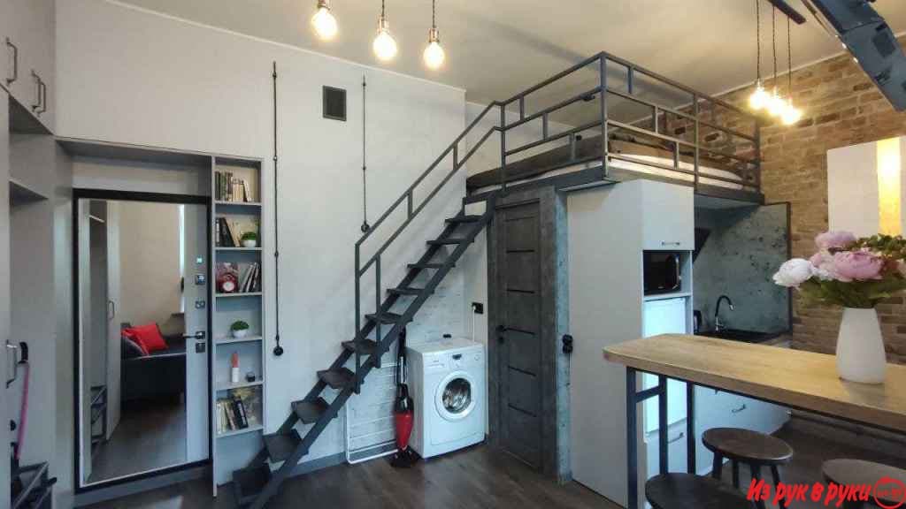 ЦЕНТР Бреста. LOFT-студия на сутки (ул. Карла Маркса, 46) Новая стильн