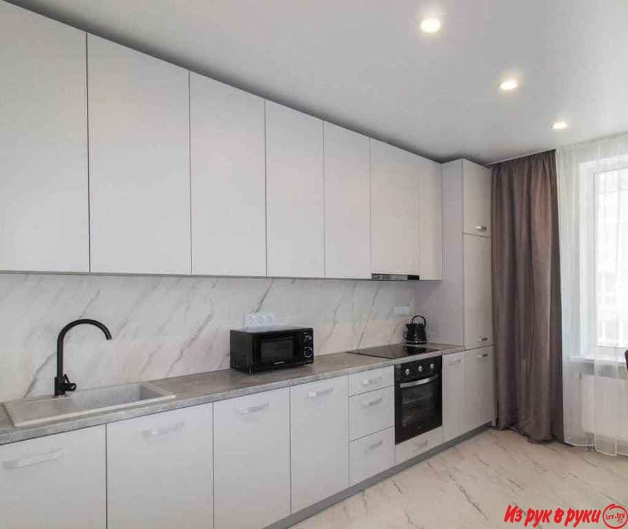 Сдается 1-комнатная квартира. Станция метро в шаговой доступности. Кв