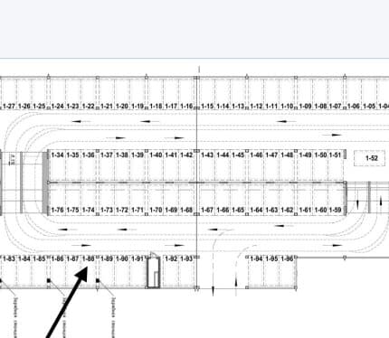 Сдам в аренду машиноместо с электрозарядкой на длительный срок. Место расположено на первом ярусе в средине паркинга