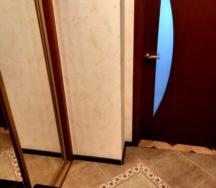 Сдаётся комната в двухкомнатной квартире. Парк Челюскинцев в пешей доступности. В квартире есть все для хорошего проживания. Метро Парк Челюсинцев в пешей доступности, 5 минут. Рядом магазины, аптеки, детский сад