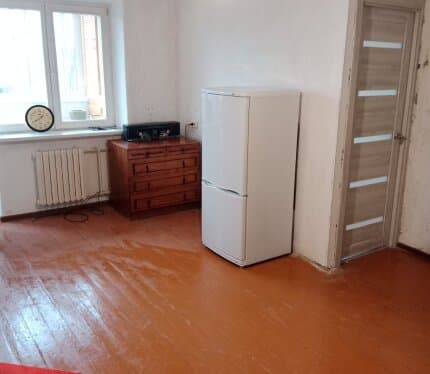 Продается 5/6 доли в 2х комнатной по цене 1 комнатной квартиры по ул. Волгоградская д. 29.