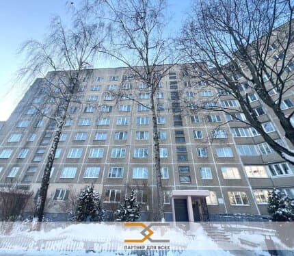 Продажа 3-комнатной квартиры в Минске в микрорайоне Зеленый луг. Торг уместен.