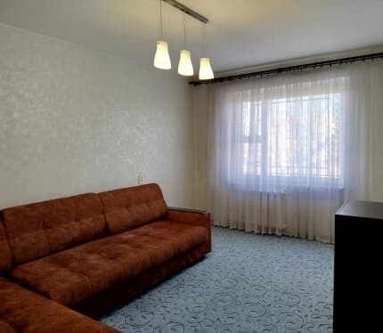 Двухкомнатная квартира в микрорайоне Юг-6