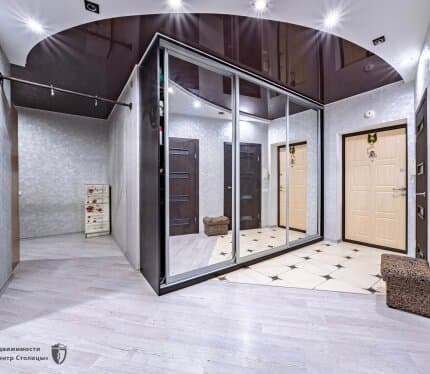 Успей купить! Специальное предложение! Продается доля в просторной 3-комнатной квартире.