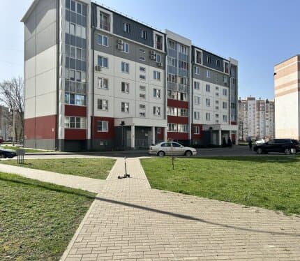 3-х комнатная квартира в центре города с мебелью и техникой.