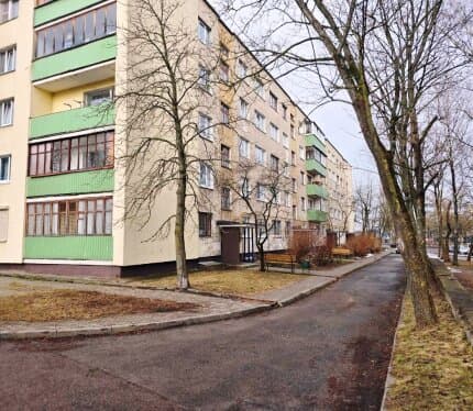 Квартира в Зеленом Луге - Гамарника,7/1, район Логойского тракта, кирпичный теплый дом, брежневка.