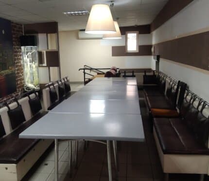 Новобелицкий район.улица Пирогова 39.в коттедже есть вся мебель и техника