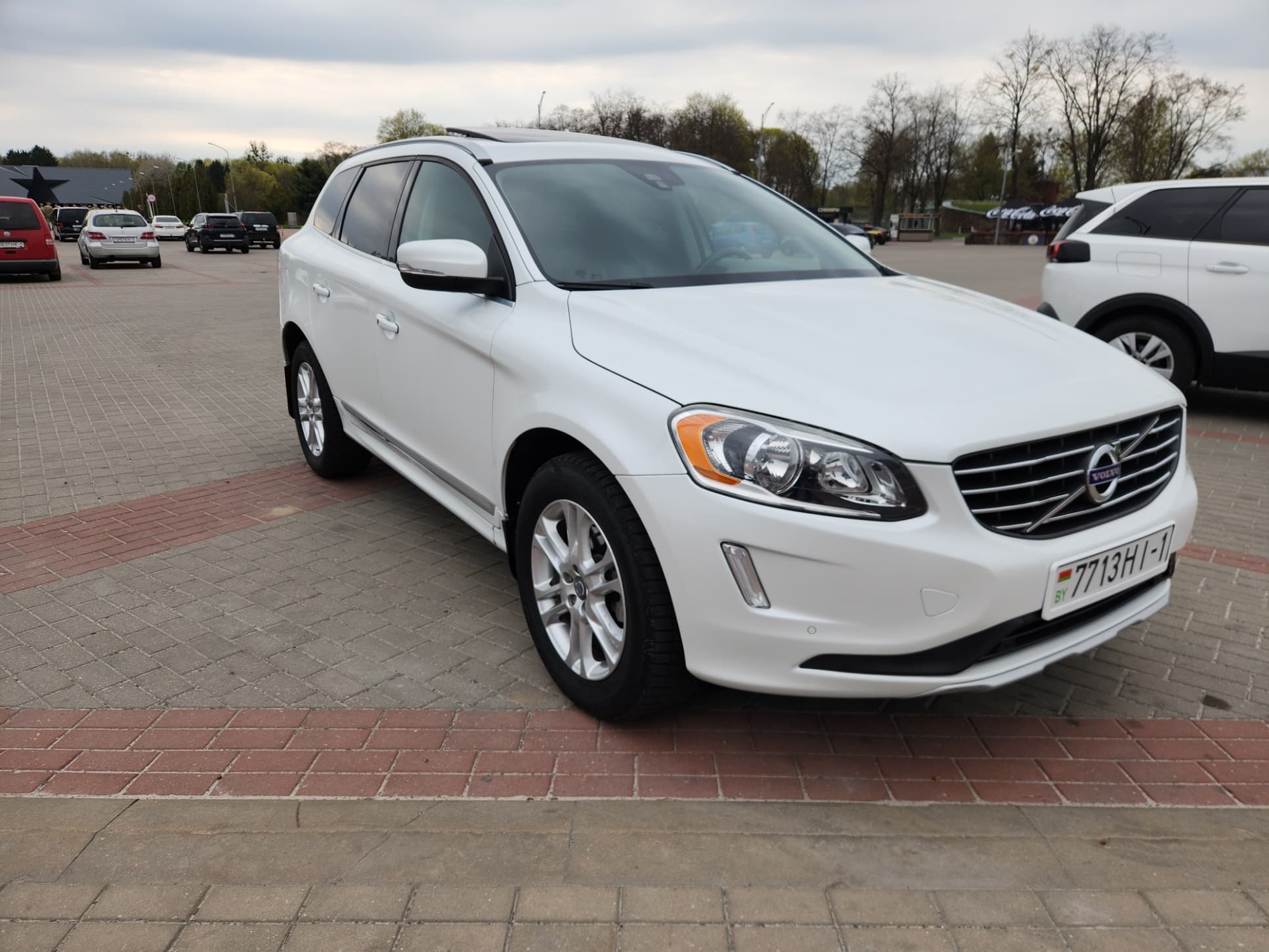 Volvo XC60 (I) Рестайлинг T5 Premier
