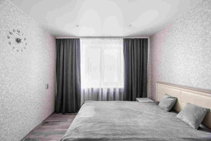 Сдается комната в квартире , есть все удобства , недалеко от педуниверситета . Сдается только девушками, студенткам или на долгосрочную аренду. Проше ...