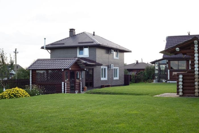 Уютная УСАДЬБА с БАНЕЙ, с большим участком в 17 км от Минска