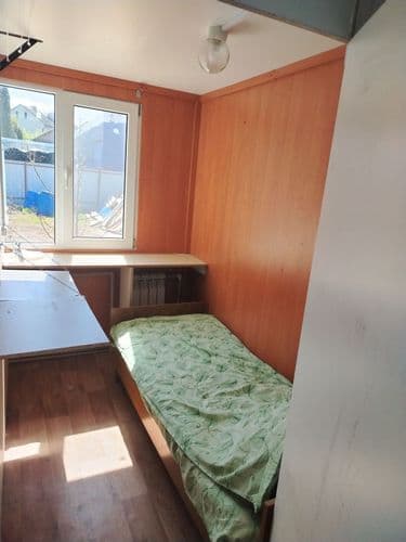 собственник--Коттедж покомнатно 2остановки от метро слуцкий гостиниц 100метров от остановки общественного транспорта(5 минут и вы уже в метро) 100мет...