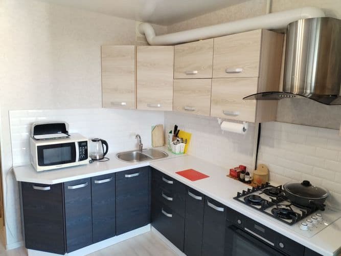 ТЦ Трио,Мега, Евроопт,Ледовый Дв-Ц.,сдам уютную 2-х комн.кв.