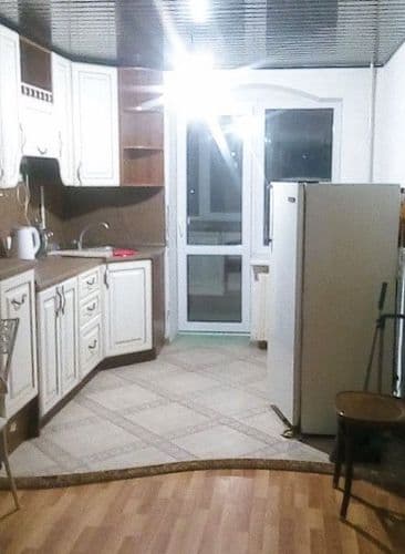 Предлагаем квартиру для КОМАНДИРОВАННЫХ и гостей города. Предоставляем отчетные документы, возможен наличный и безналичный расчет. Оборудование: удоб...