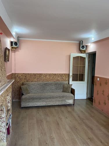 Комната в двухкомнатной квартире