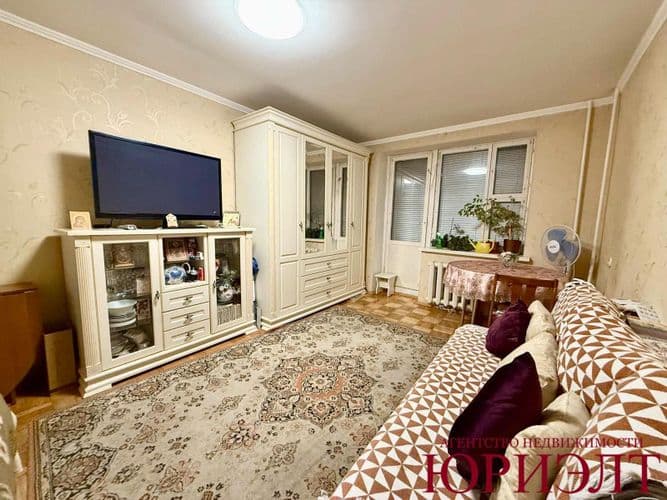 Лот. 72025 Продаётся 2-х комнатная квартира на 1 этаже (высокий цоколь) 12-этажного кирпичного дома 1991г.п. в мкрн. Ковалёво по ул. Волгоградская. ...