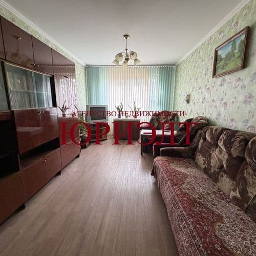 Лот. 19426 Продается 3-х комнатная квартира в микрорайоне Речица в г. Бресте. Дом 1978 г.п., панель, 2 этаж из 5, общая площадь 67,36 кв.м, жилая 40,...