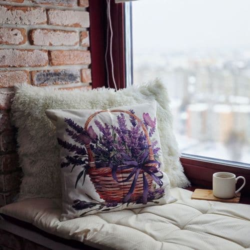 Студия с лаунж подоконником на 16 этаже с видом на весь город