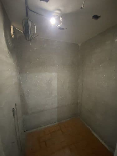 Шлифовка(удаление) краски со стен