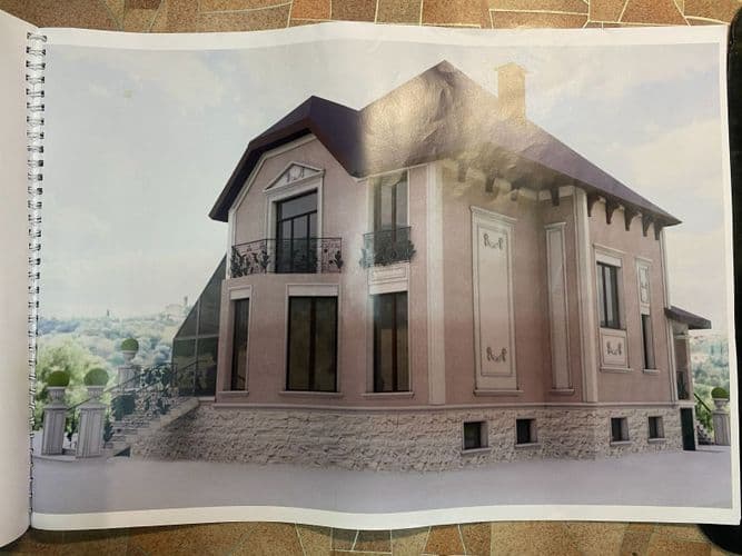 Дом находится в консервации. Отличное место расположения. аг. Полыковичи, прямо на берегу Днепра. Около святого источника, церкви. Хороший подъезд....