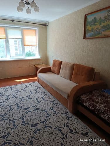 Квартира в аккуратном состоянии. Звонить на второй номер