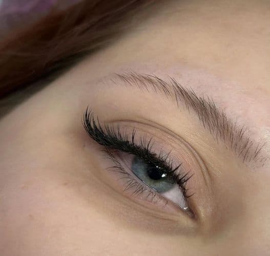 наращивание ресниц