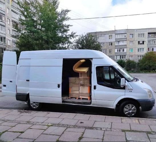 Перевозка товара бусом. Доставка из магазина Брест