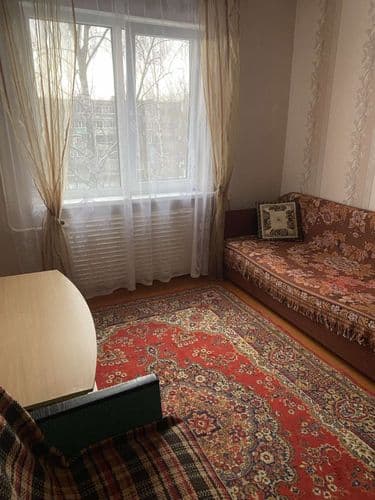 сдаю 3-хкомнатную квартиру на пр. Димитрова