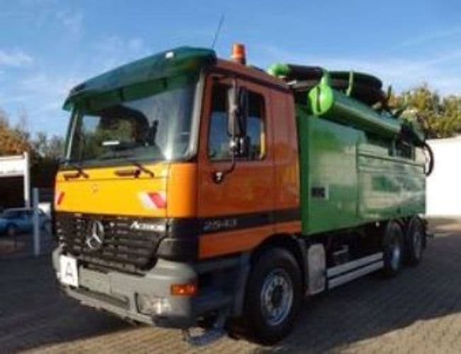 Откачка канализации, услуги илососа