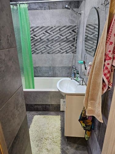 Сдается комната для студентов заочников и практикантов в самом Центре города. Район Киевка. Рядом с Ж/Д колледжем и Университом им. А.С. Пушкина. В пе...