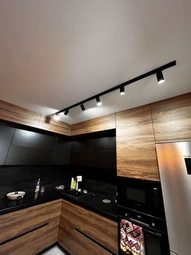 Натяжные потолки. Работаю на себя - значит, дорожу репутацией.