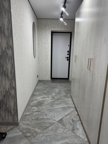 уютная квартира рядом с Печерским лесопарком! Остальная информация по телефону для заинтересованных!с животными мимо!