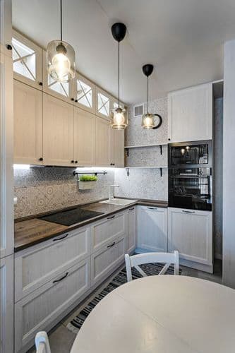 Сдаётся чистая двухкомнатная квартира в новом жилкомплексе Воуг. В квартире есть все необходимое для проживания. Стиральная машина BOSH, духовой шкаф ...