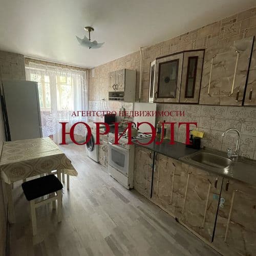 Лот. 18626 Срочная продажа! Продаётся уютная однокомнатная квартира малосемейного типа в кирпичном доме на улице Суворова. Основные характеристики...