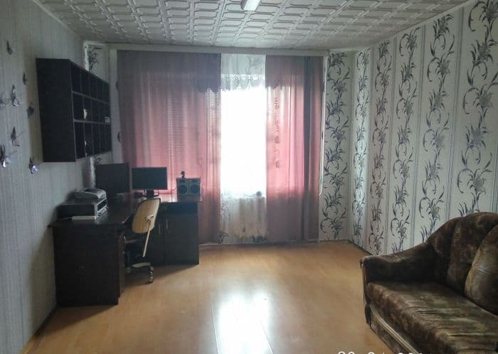 Просторная и тёплая квартира в благоприятном экологически районе. В окружении — санаторий Ленина и отель Турист, пешком до узла связи около 10 минут. ...