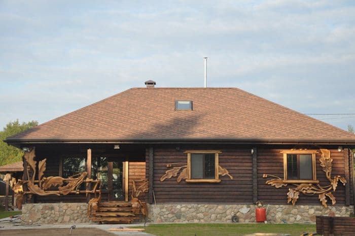 Коттедж для VIP-клиентов на берегу озера Кузьмичи предлагает уникальные условия для комфортного проживания. Расположенный в деревне Кузьмичи, этот рес...