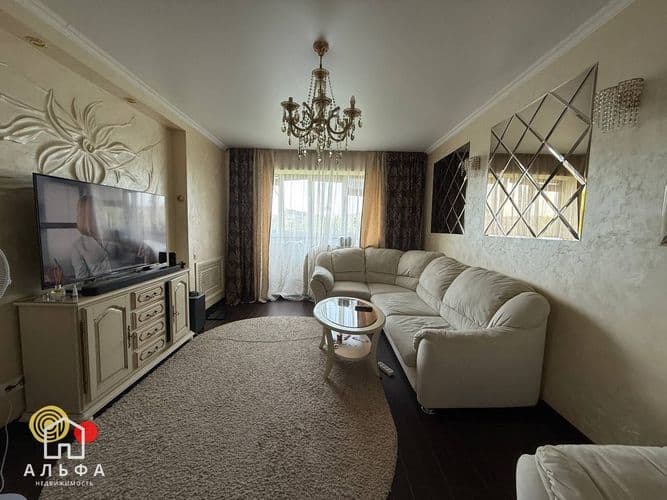 Мечтаете о комфортной жизни в уютной и стильной квартире, расположенной в экологически чистом районе? Тогда ваше внимание непременно привлечёт это уни...