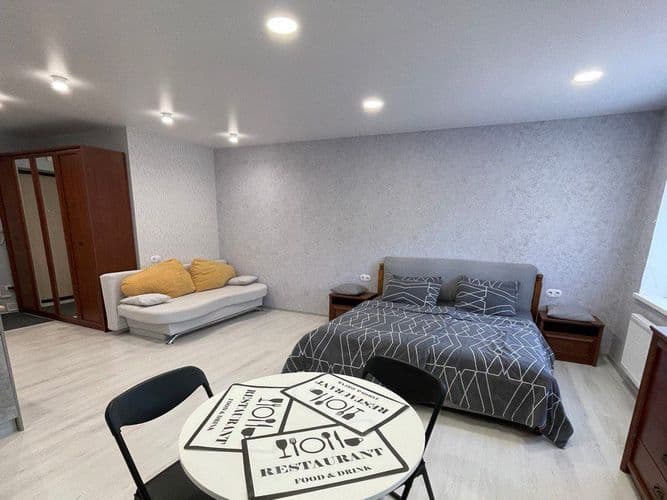 SUTKIBREST квартира на сутки БОГДАНЧУКА 119