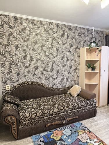 Сдам комнату в 2 комнатной квартире студенту/студентке заочнику на время сессии, проживание с хозяйкой Есть все удобства, аккуратно и чисто В шаговой ...