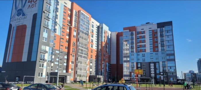 Сдается однокомнатнпя квартира в новом доме, расположенном в спальном тихом районе города (недалеко от центра) с развитой инфраструктурой, магазинами,...