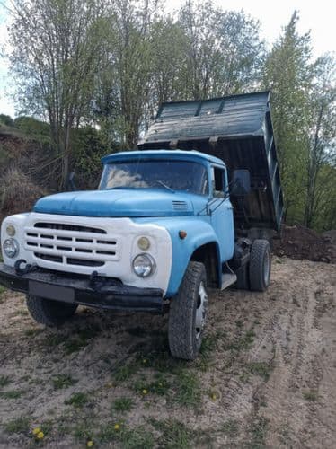 ЗИЛ 130 самосвал, на ходу. СРОЧНО