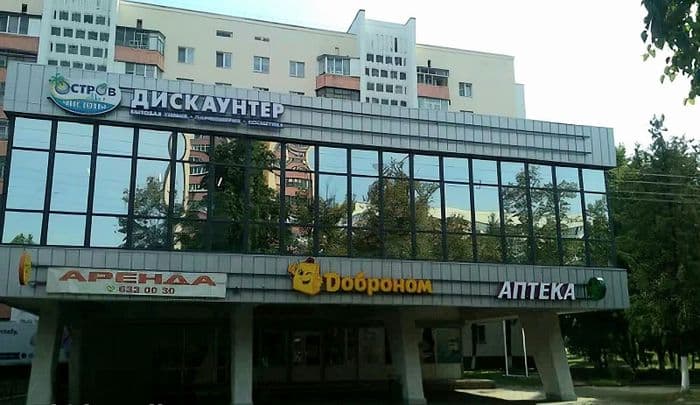 Читайте объявление ВНИМАТЕЛЬНО и до конца. Отвечаю только на звонок, с 13:00 до 21:00 Центр города. Сдаётся комната в благоустроенной и полностью ...