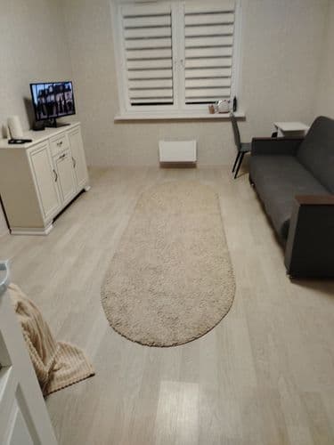 Сдается однокомнатная квартира в новом доме. 7 этаж в 11 этажном доме. С мебелью. Балкон имеется. Сдаётся с 15 мая.