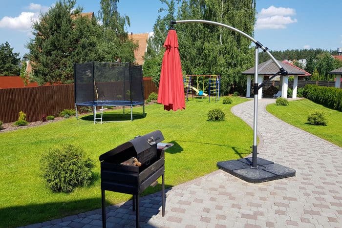 Аренда коттеджа со всеми удобствами в Колодищах до переезда. 1 км от Минска. • площадь: общая - 302 / жилая - 150 / кухня 38 кв.м. • год постройки: 20...