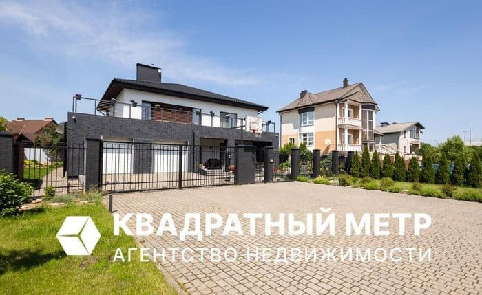 Представляем вашему вниманию элитный коттедж, который воплощает в себе гармонию роскоши и уюта. Этот великолепный дом расположен в живописном районе г...