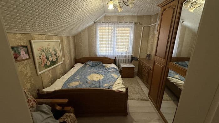 Сдам комнату парню на длительный срок .Все остальные вопросы по телефону