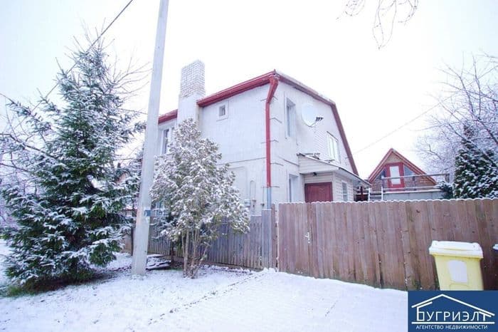 630005 Комфортный жилой дом 1961 года постройки с полной реконструкцией в 2013 году расположен в центральном районе города Гродно. Экологически чисты...