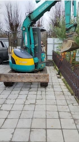 Аренда мини-экскаватора (миниэкскаватора)